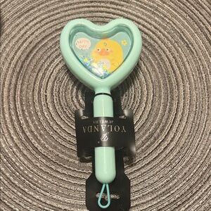3/$10 Heart-Shaped Duck hairbrush 🆕